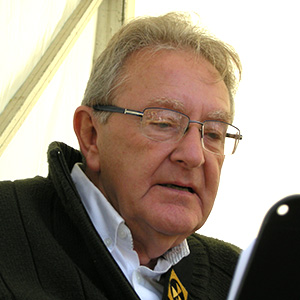 Free Template by uiCookies